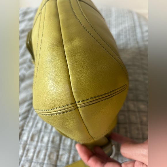 Y2K Large Chartreuse Soho - Picture 10 of 12